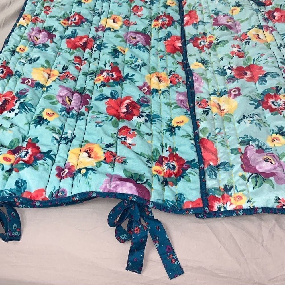 The pioneer woman king sham set